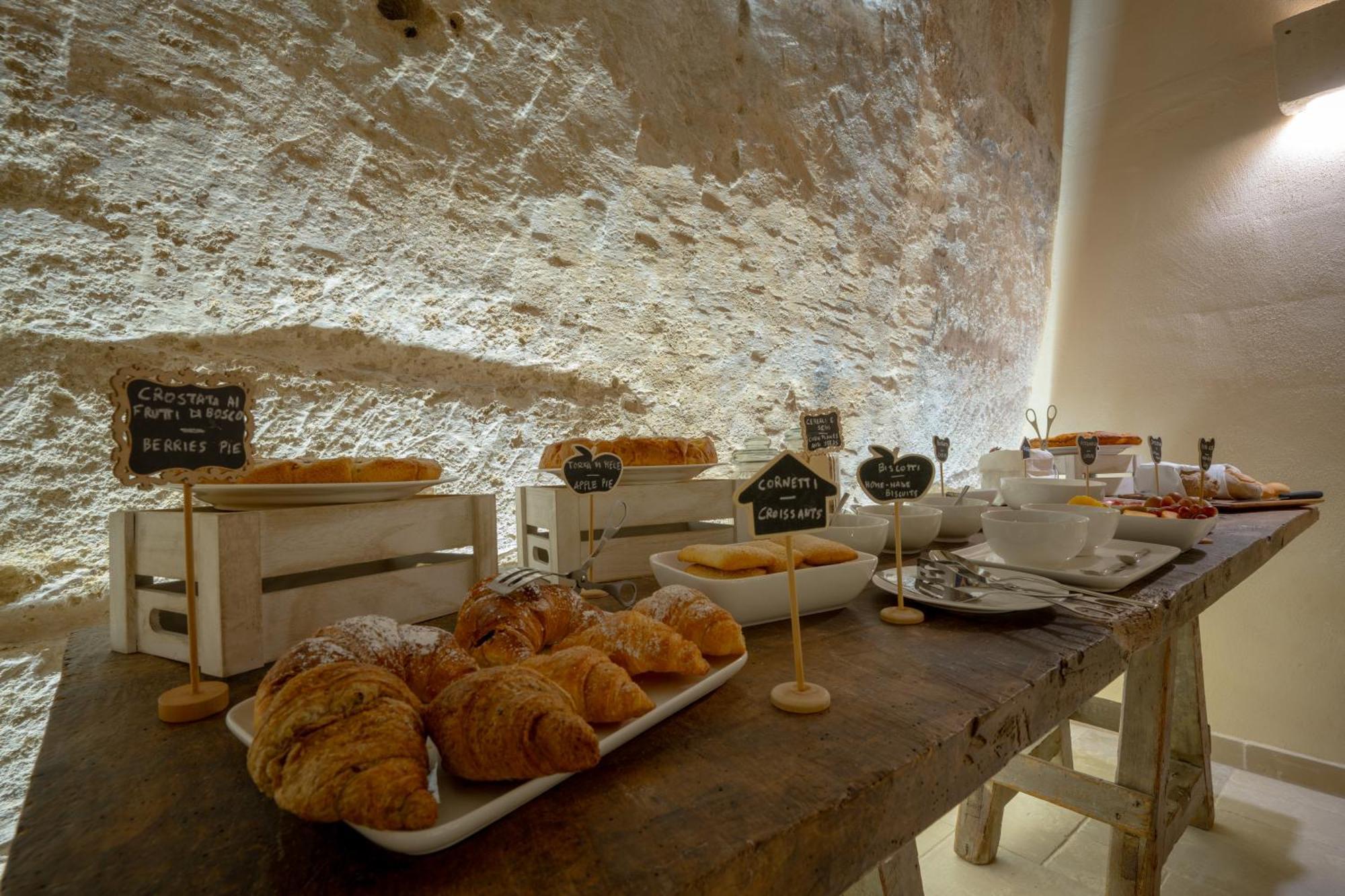 Bed and Breakfast Tufo Bianco Relais Массафра Екстер'єр фото